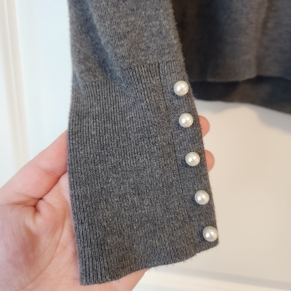 Zara Knit Pearl Sleeve Sweater - Picture 3 of 6